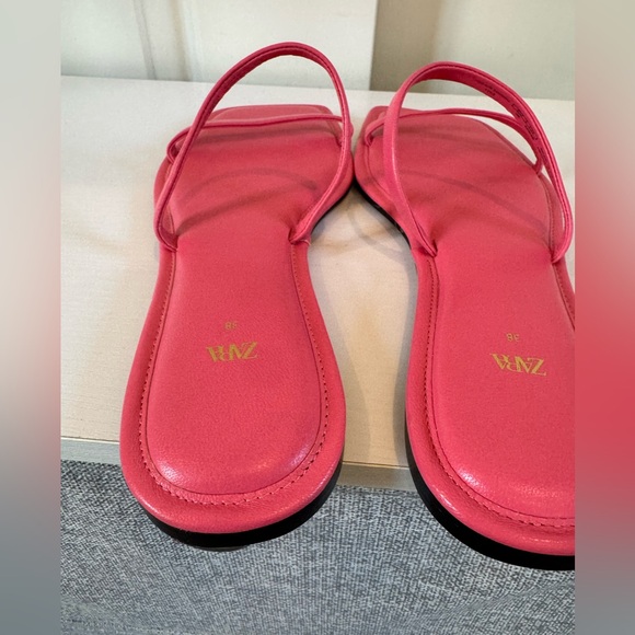 NWOT Zara Pink Sandals - Picture 3 of 4